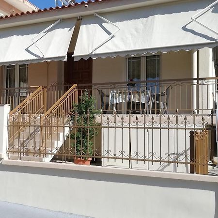 Villa Periklis House Nea Kallikrateia Exterior foto