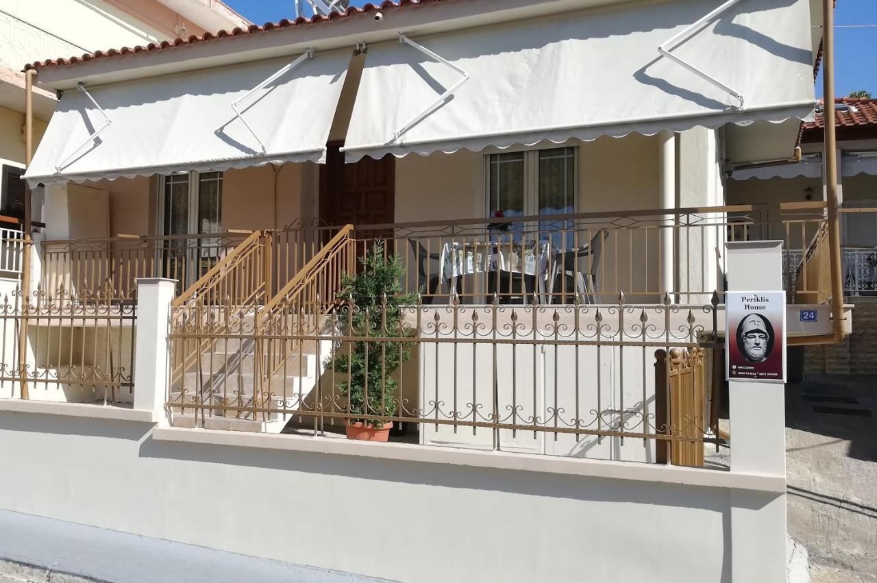 Villa Periklis House Nea Kallikrateia Exterior foto